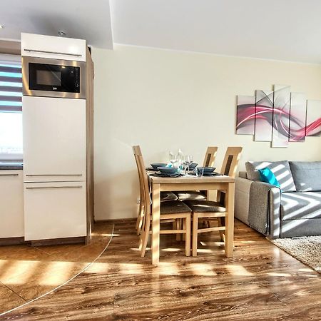 Mieszkanie Horyzont - Acco Rent กดัญสก์ ภายนอก รูปภาพ